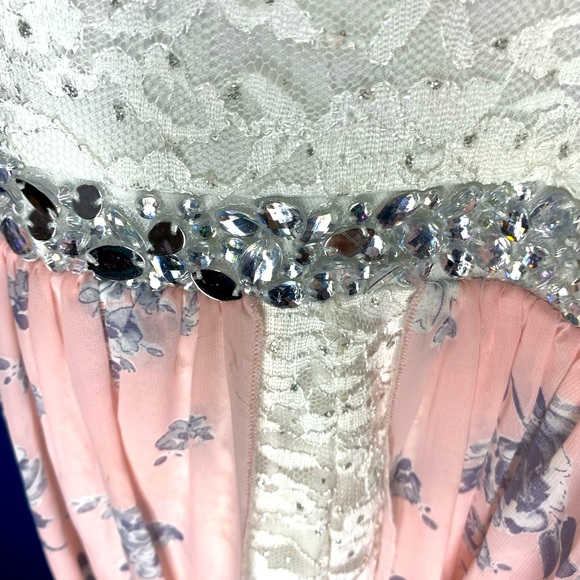 SOLD - Picture 7 of 7